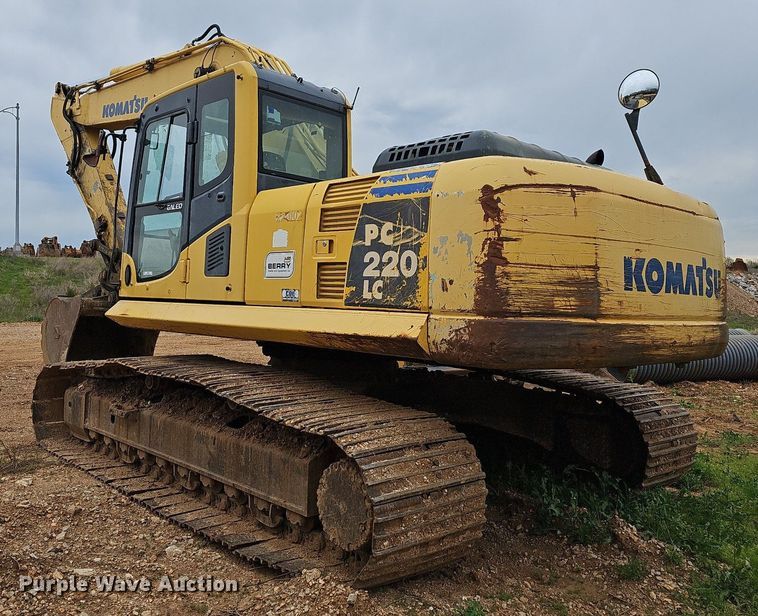 image for item MB9979 2006 Komatsu PC220LC-8  excavator
