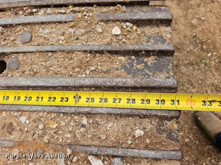 image for item MB9979 2006 Komatsu PC220LC-8  excavator