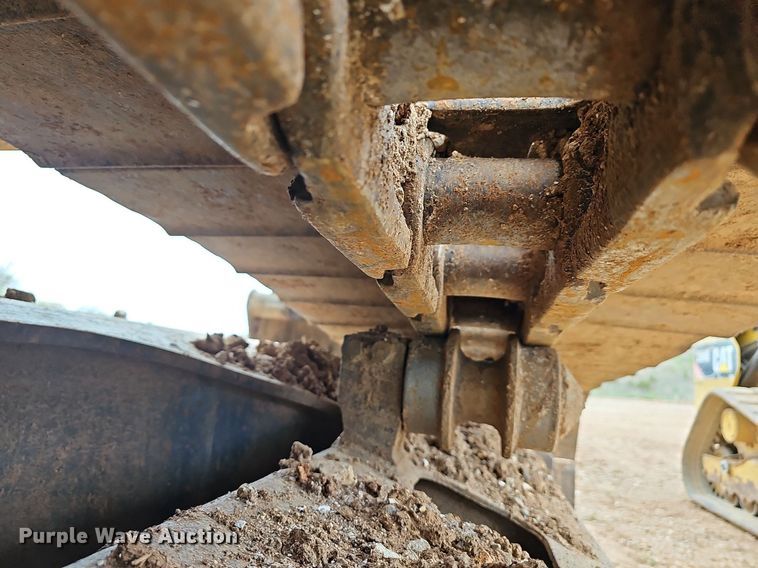 image for item MB9979 2006 Komatsu PC220LC-8  excavator