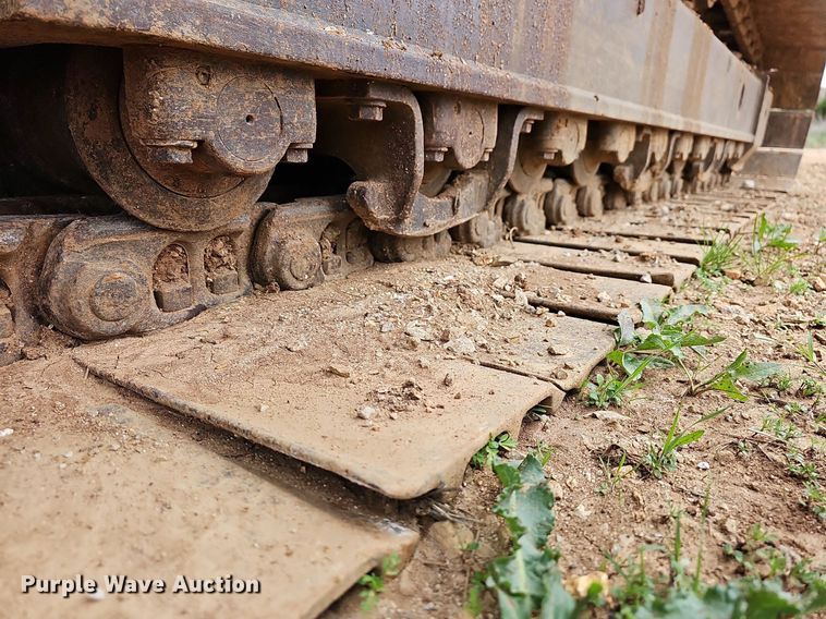 image for item MB9979 2006 Komatsu PC220LC-8  excavator