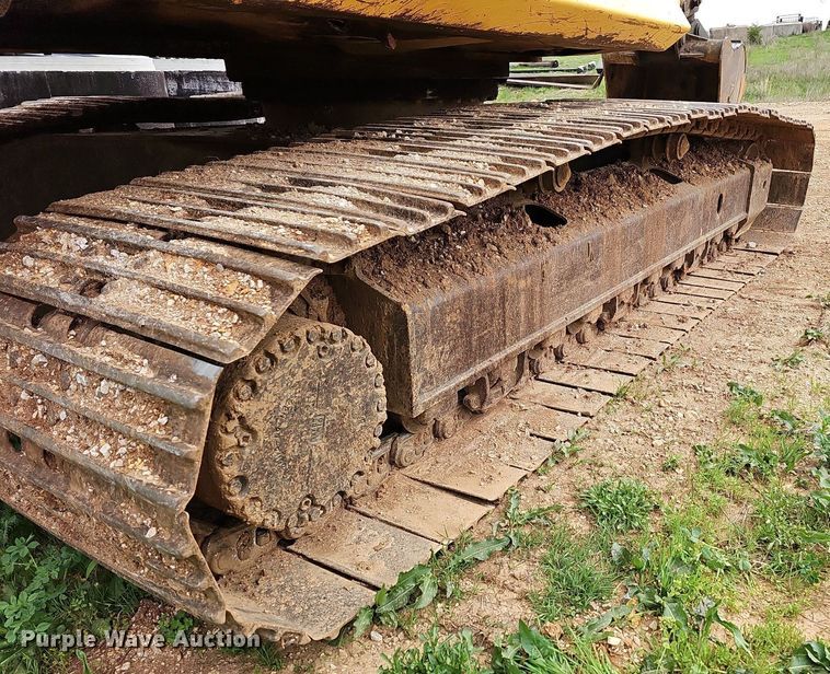 image for item MB9979 2006 Komatsu PC220LC-8  excavator