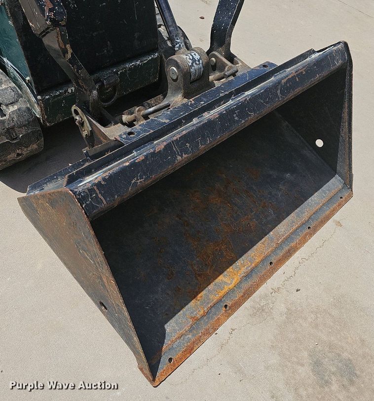 image for item MB9984 2015 Vermeer S725TX  compact utility loader