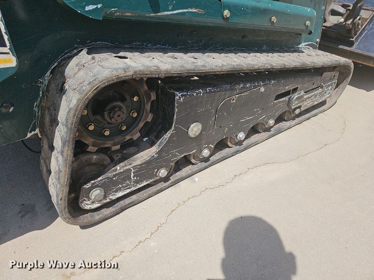 image for item MB9984 2015 Vermeer S725TX  compact utility loader