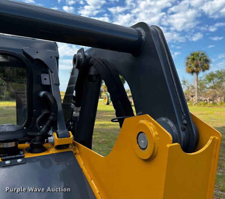 image for item MF9888 2022 John Deere 317G  tracked skid steer loader