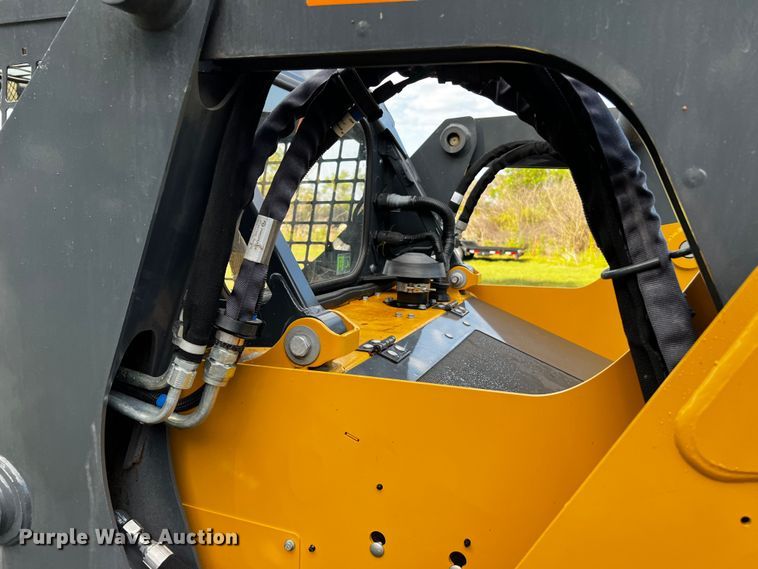 image for item MF9888 2022 John Deere 317G  tracked skid steer loader