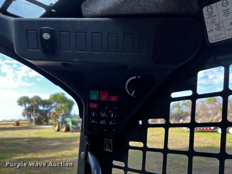 image for item MF9888 2022 John Deere 317G  tracked skid steer loader