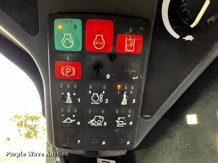 image for item MF9888 2022 John Deere 317G  tracked skid steer loader