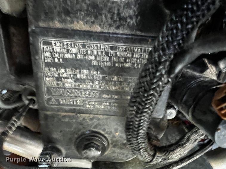 image for item MF9888 2022 John Deere 317G  tracked skid steer loader