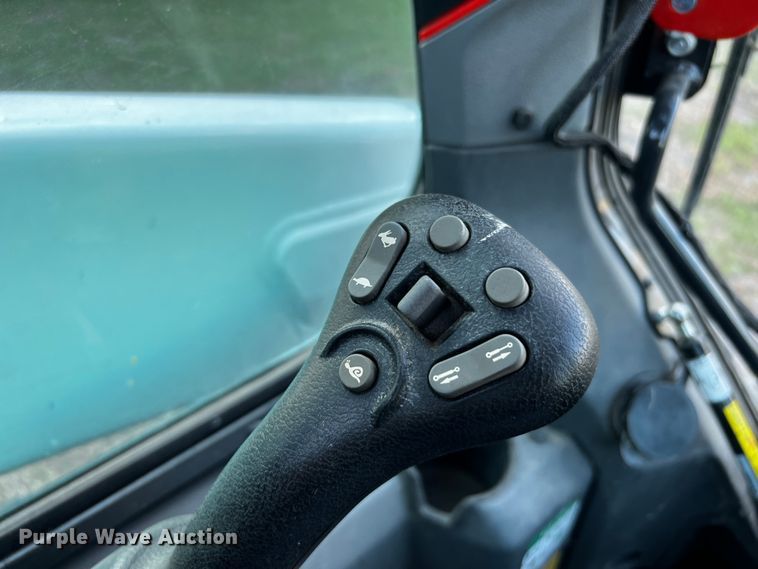 image for item MF9890 2022 Bobcat T66  tracked skid steer loader