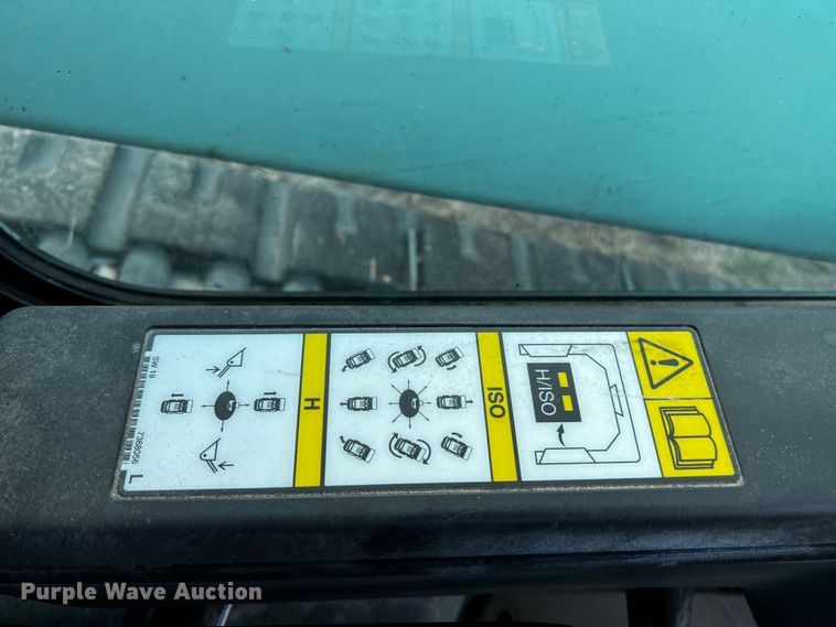 image for item MF9890 2022 Bobcat T66  tracked skid steer loader