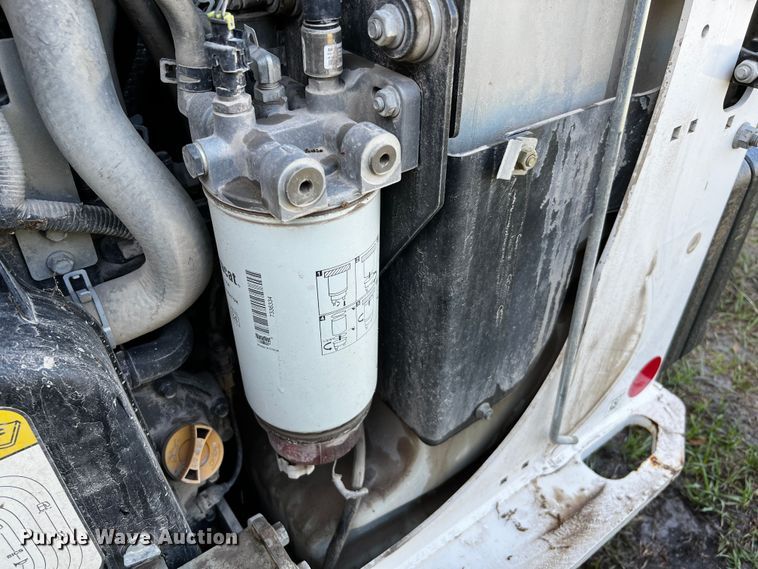 image for item MF9890 2022 Bobcat T66  tracked skid steer loader