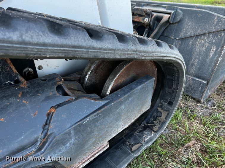 image for item MF9890 2022 Bobcat T66  tracked skid steer loader