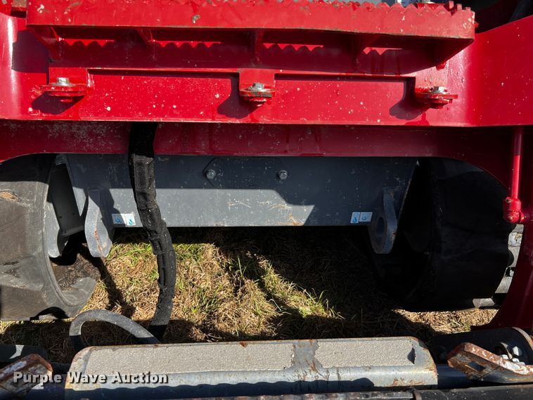 image for item MF9891 2020 Takeuchi TL8R2  tracked skid steer loader