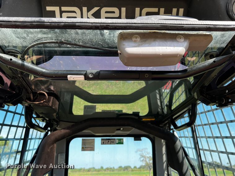 image for item MF9891 2020 Takeuchi TL8R2  tracked skid steer loader