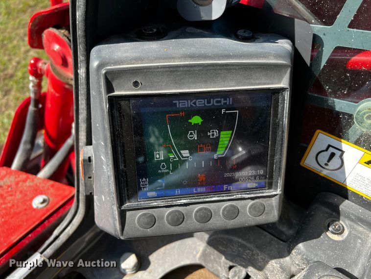 image for item MF9891 2020 Takeuchi TL8R2  tracked skid steer loader