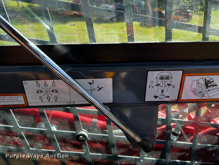 image for item MF9891 2020 Takeuchi TL8R2  tracked skid steer loader