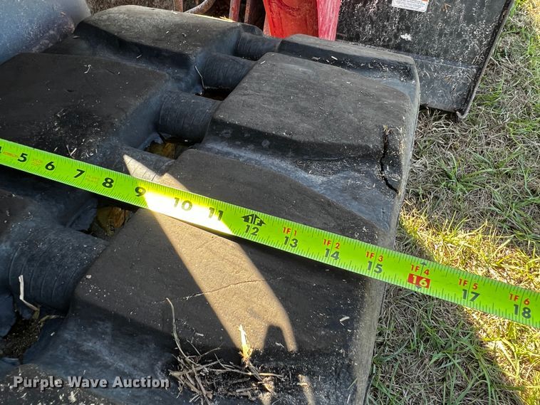 image for item MF9891 2020 Takeuchi TL8R2  tracked skid steer loader