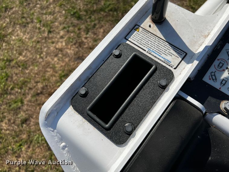 image for item MF9892 2022 Bobcat MT100  compact utility loader