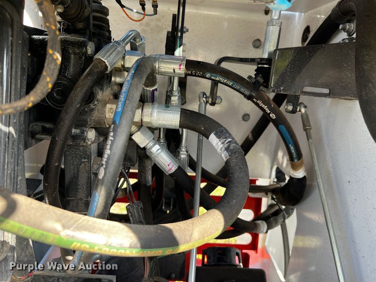 image for item MF9892 2022 Bobcat MT100  compact utility loader