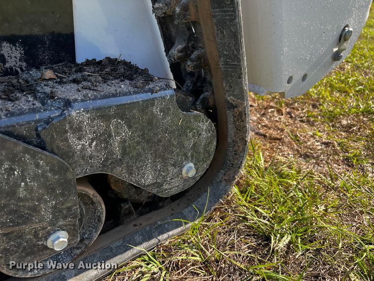 image for item MF9892 2022 Bobcat MT100  compact utility loader