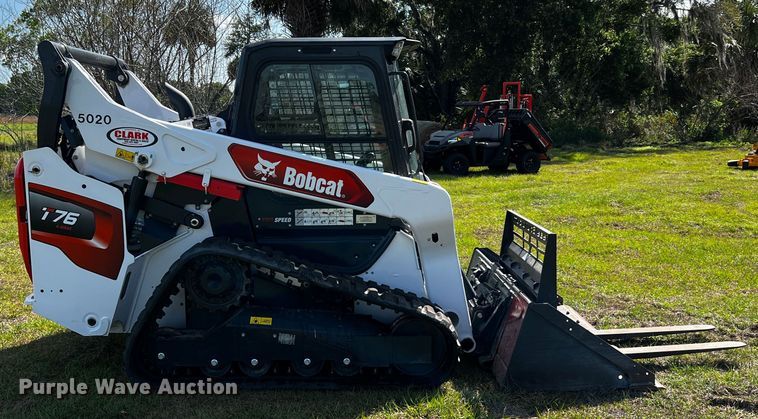 image for item MF9893 2022 Bobcat T76  tracked skid steer loader