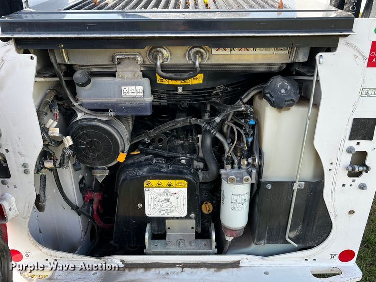 image for item MF9893 2022 Bobcat T76  tracked skid steer loader