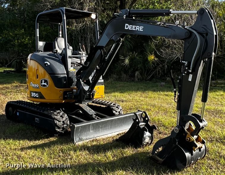 image for item MF9894 2022 John Deere 35G  mini excavator