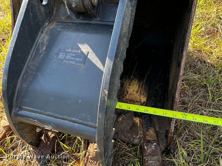 image for item MF9894 2022 John Deere 35G  mini excavator