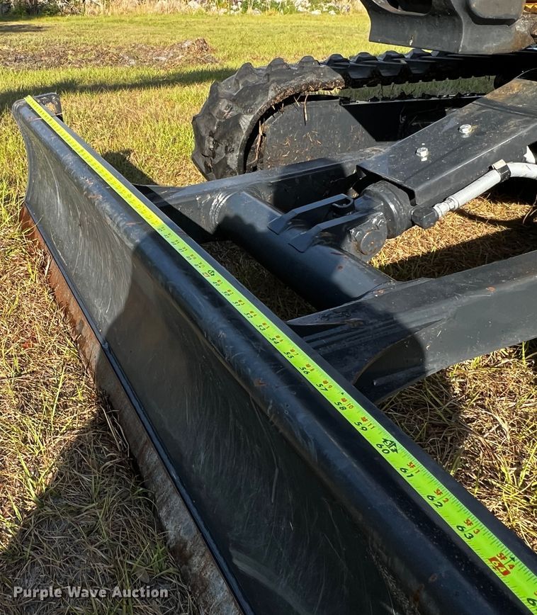 image for item MF9894 2022 John Deere 35G  mini excavator