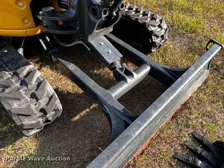 image for item MF9894 2022 John Deere 35G  mini excavator