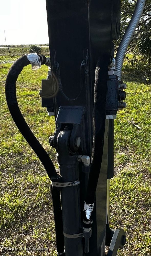 image for item MF9894 2022 John Deere 35G  mini excavator