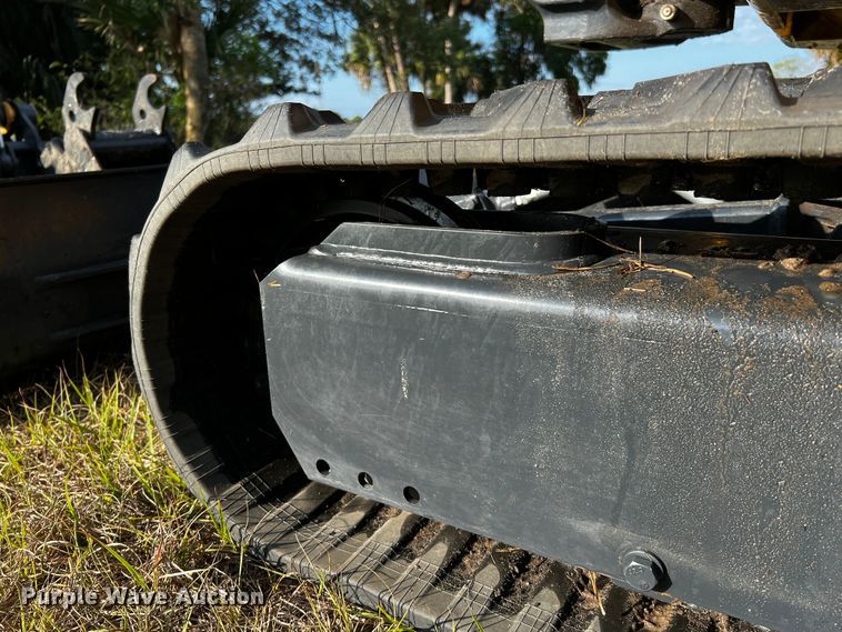 image for item MF9894 2022 John Deere 35G  mini excavator