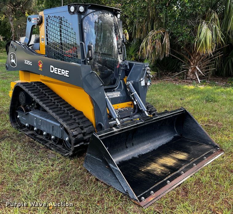 image for item MF9898 2022 John Deere 325G  tracked skid steer loader