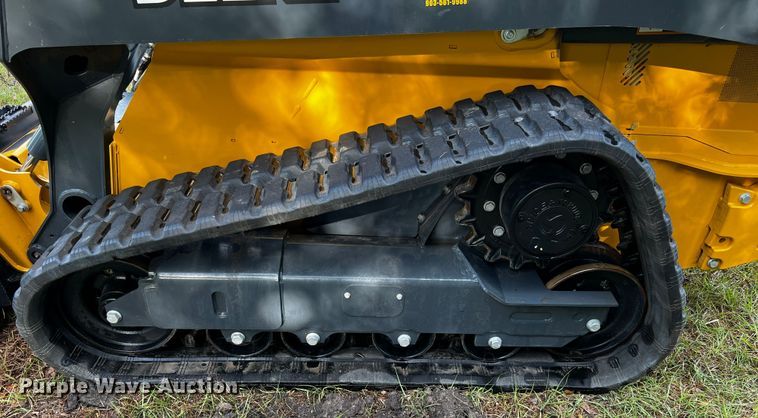 image for item MF9898 2022 John Deere 325G  tracked skid steer loader