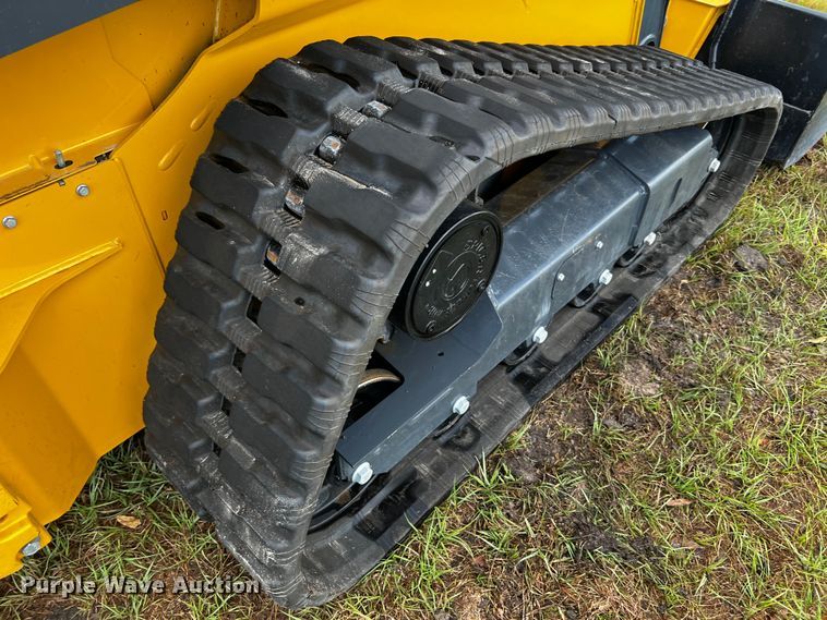 image for item MF9898 2022 John Deere 325G  tracked skid steer loader