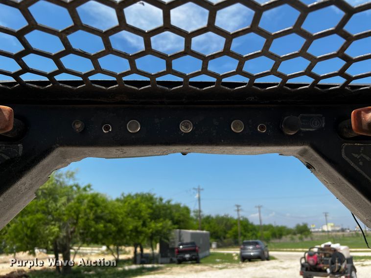 image for item MF9904 Mustang 2600R  skid steer loader