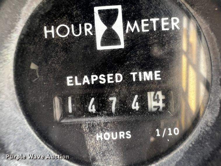 image for item MF9904 Mustang 2600R  skid steer loader