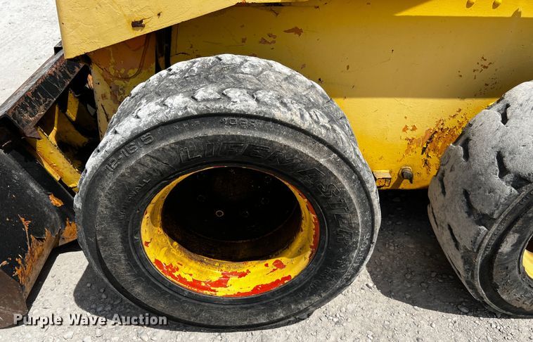 image for item MF9904 Mustang 2600R  skid steer loader