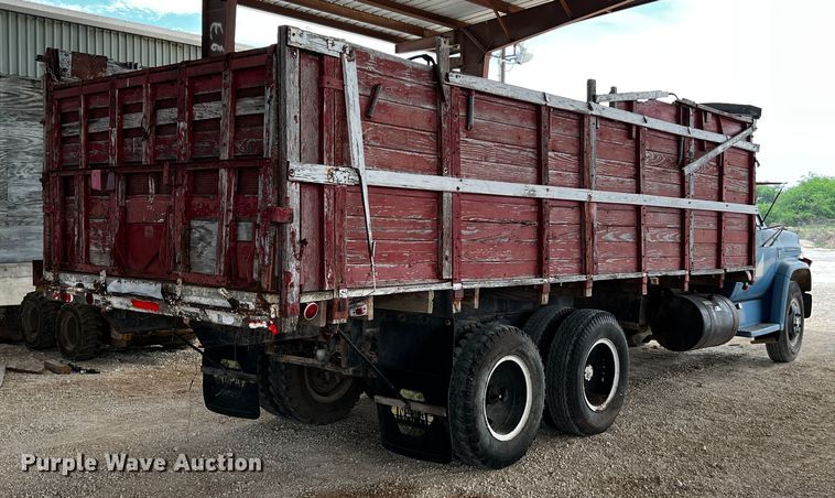 image for item MF9905 1978 Chevrolet C60  dump truck