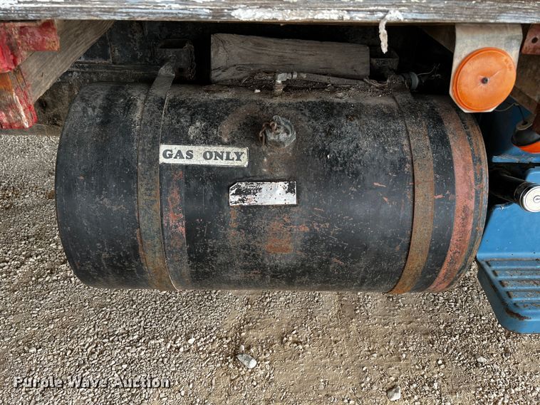 image for item MF9905 1978 Chevrolet C60  dump truck