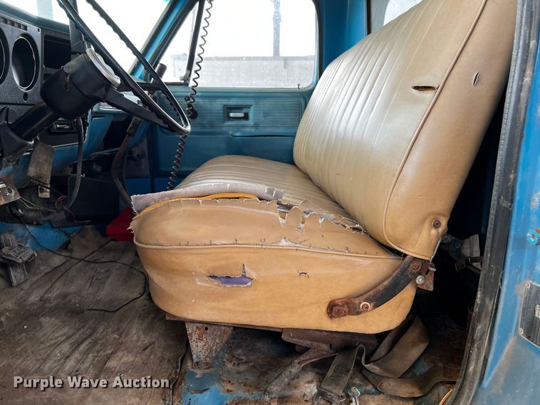 image for item MF9905 1978 Chevrolet C60  dump truck