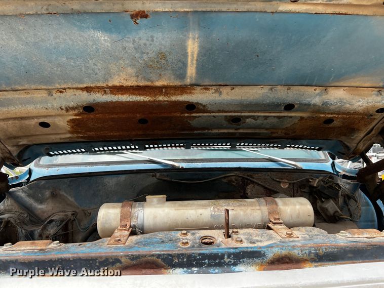 image for item MF9905 1978 Chevrolet C60  dump truck