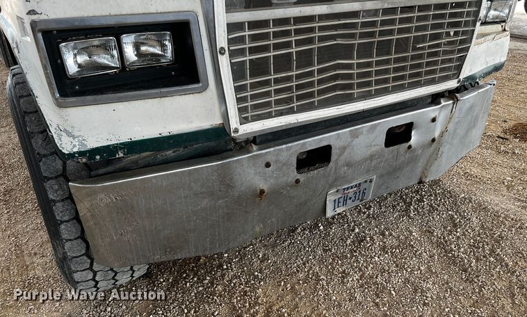 image for item MF9906 1985 Ford LTL9000  dump truck