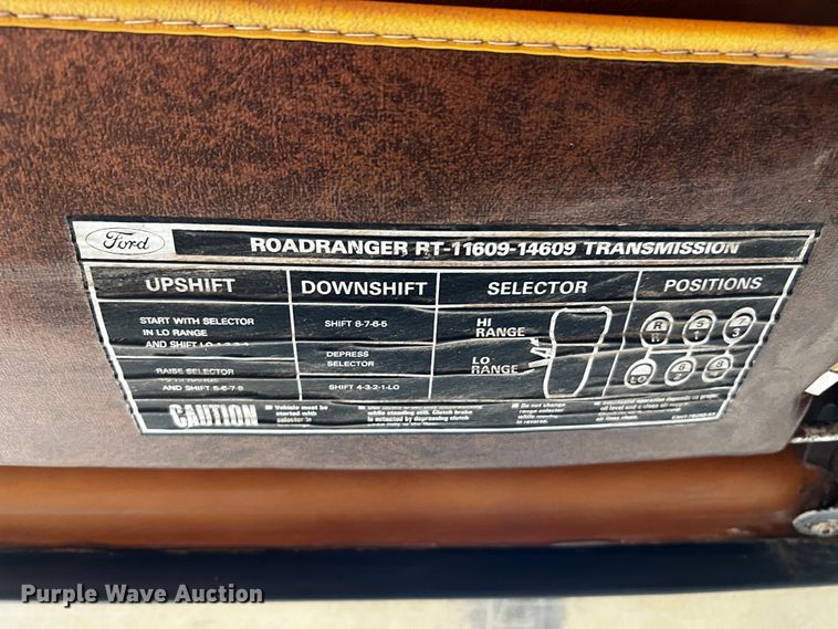 image for item MF9906 1985 Ford LTL9000  dump truck