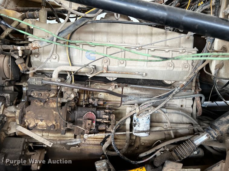 image for item MF9906 1985 Ford LTL9000  dump truck