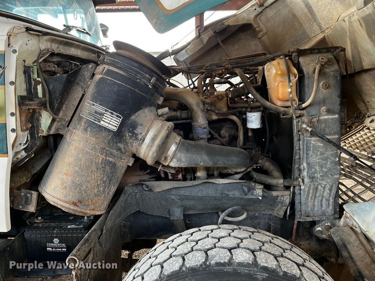 image for item MF9906 1985 Ford LTL9000  dump truck