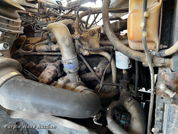 image for item MF9906 1985 Ford LTL9000  dump truck