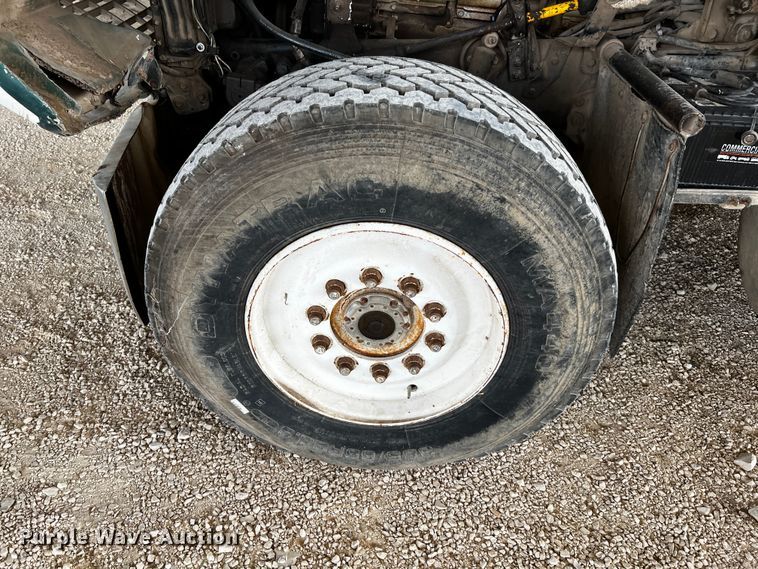 image for item MF9906 1985 Ford LTL9000  dump truck