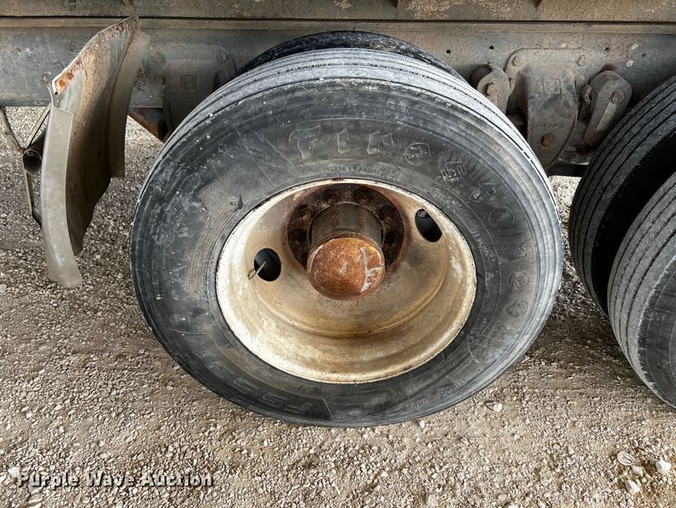 image for item MF9906 1985 Ford LTL9000  dump truck