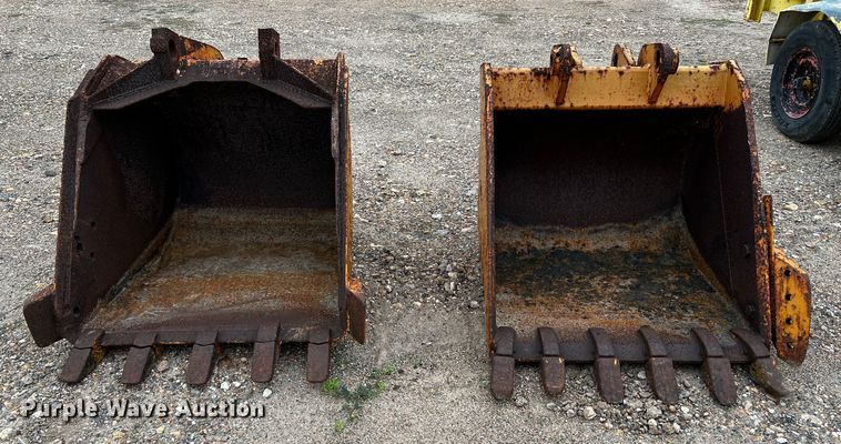 image for item MF9908 (2) 36" excavator buckets